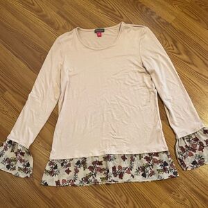 Vince Camuto Baby‎ Pink Light Ruffled Long Sleeve Blouse with Floral Hem size S